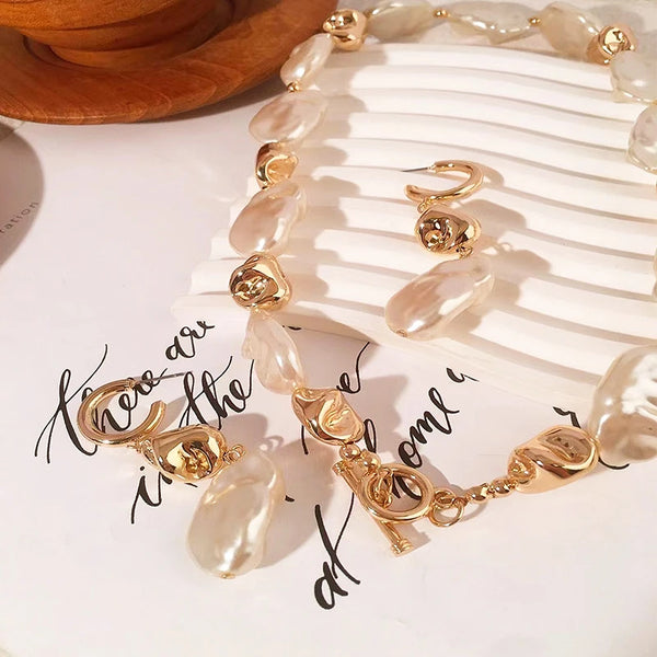 Chic Pearl Jewelry Set