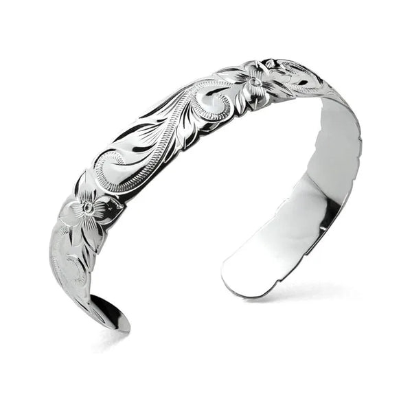 Elegant Hawaiian Gold Bangle