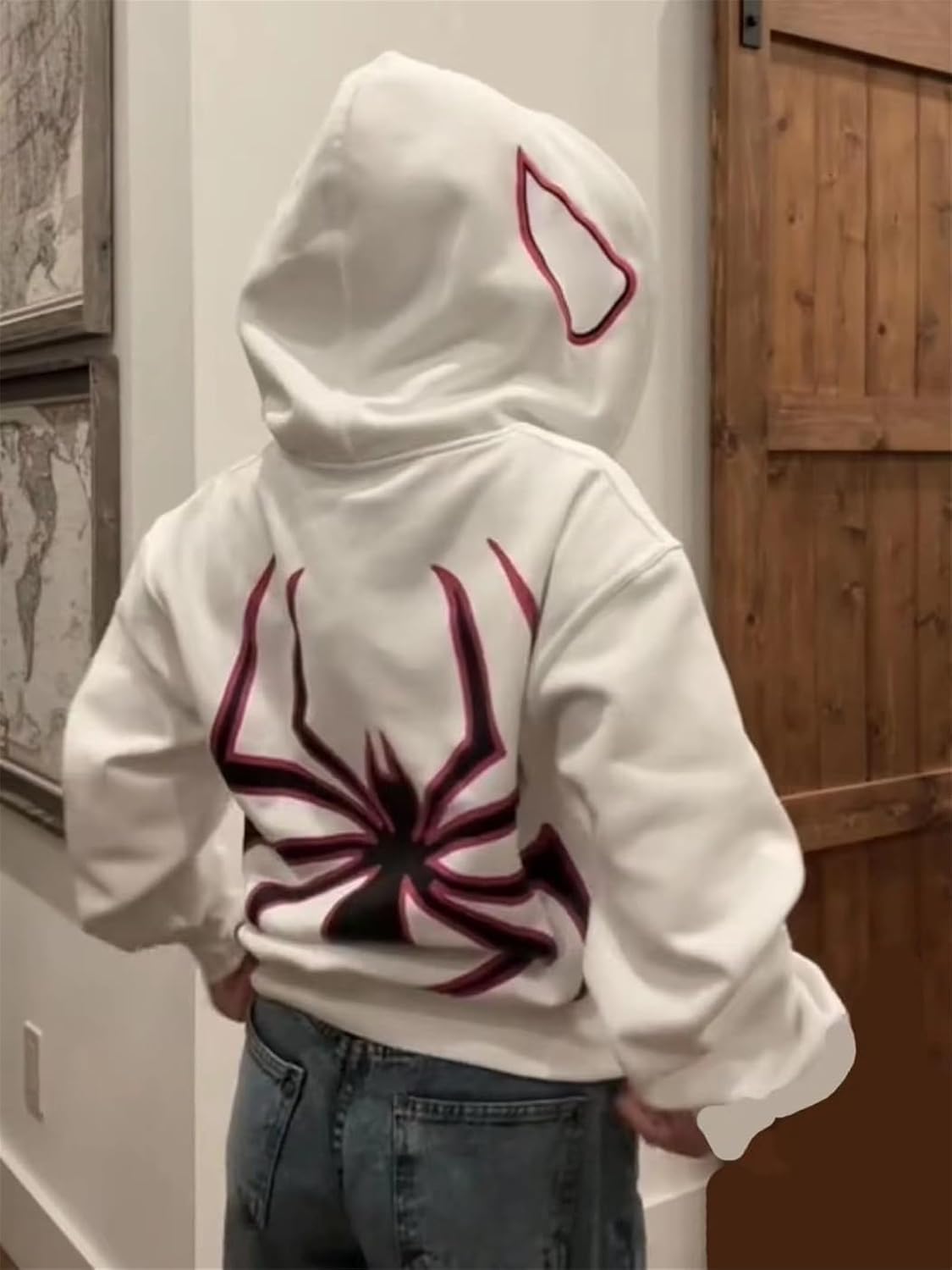 Stylish Spider Zip-Up Hoodie