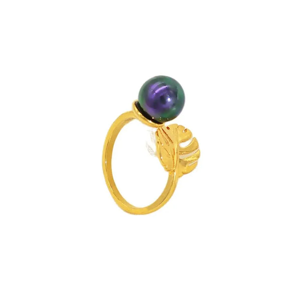 Anniyo-Hawaiian-Ring-Black-Pearl-Ring-Frangipan-Flower-Monstera-Leaf-Jewelry-Guam-Marshallese-Chuuk-Micronesia-Kiribati.jpg