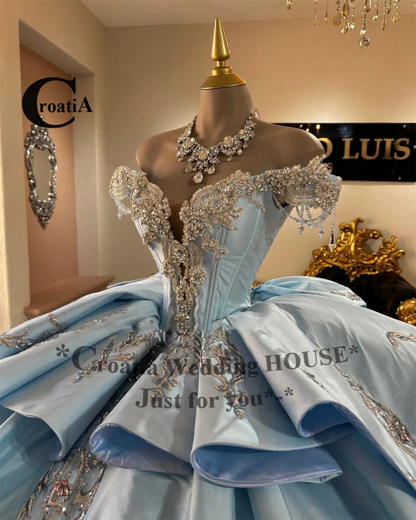 Glamorous Off-Shoulder Quince Dress