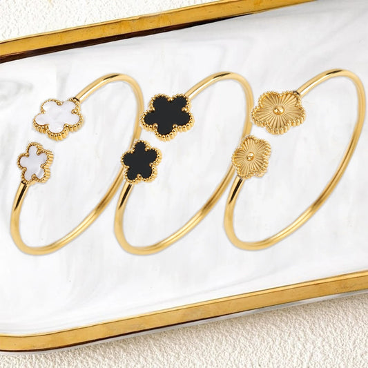 Elegant Gold Clover Bangle