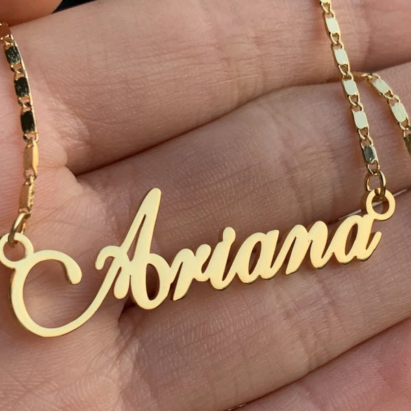 Chic Custom Name Necklace