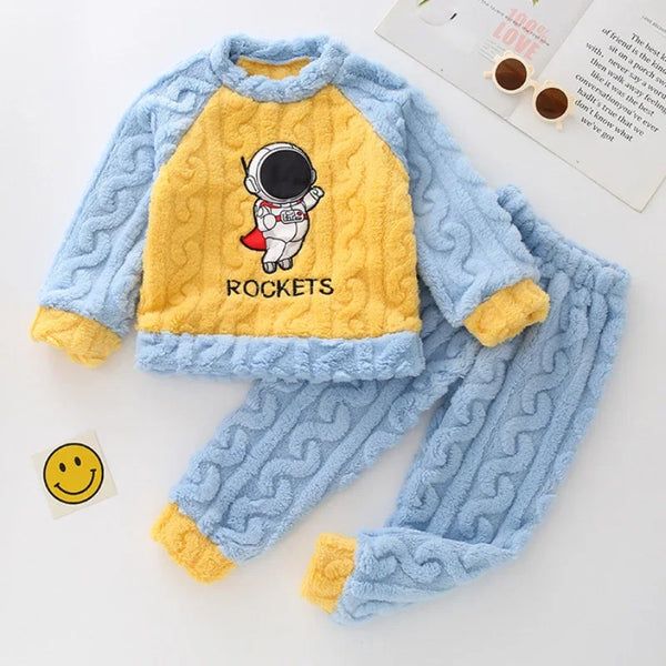 Winter-Marvel-Children-Clothing-Boys-Sleepwear-Set-Flannel-Thick-Long-Sleeve-Warm-Set-Pajamas-Two-Pieces.jpg